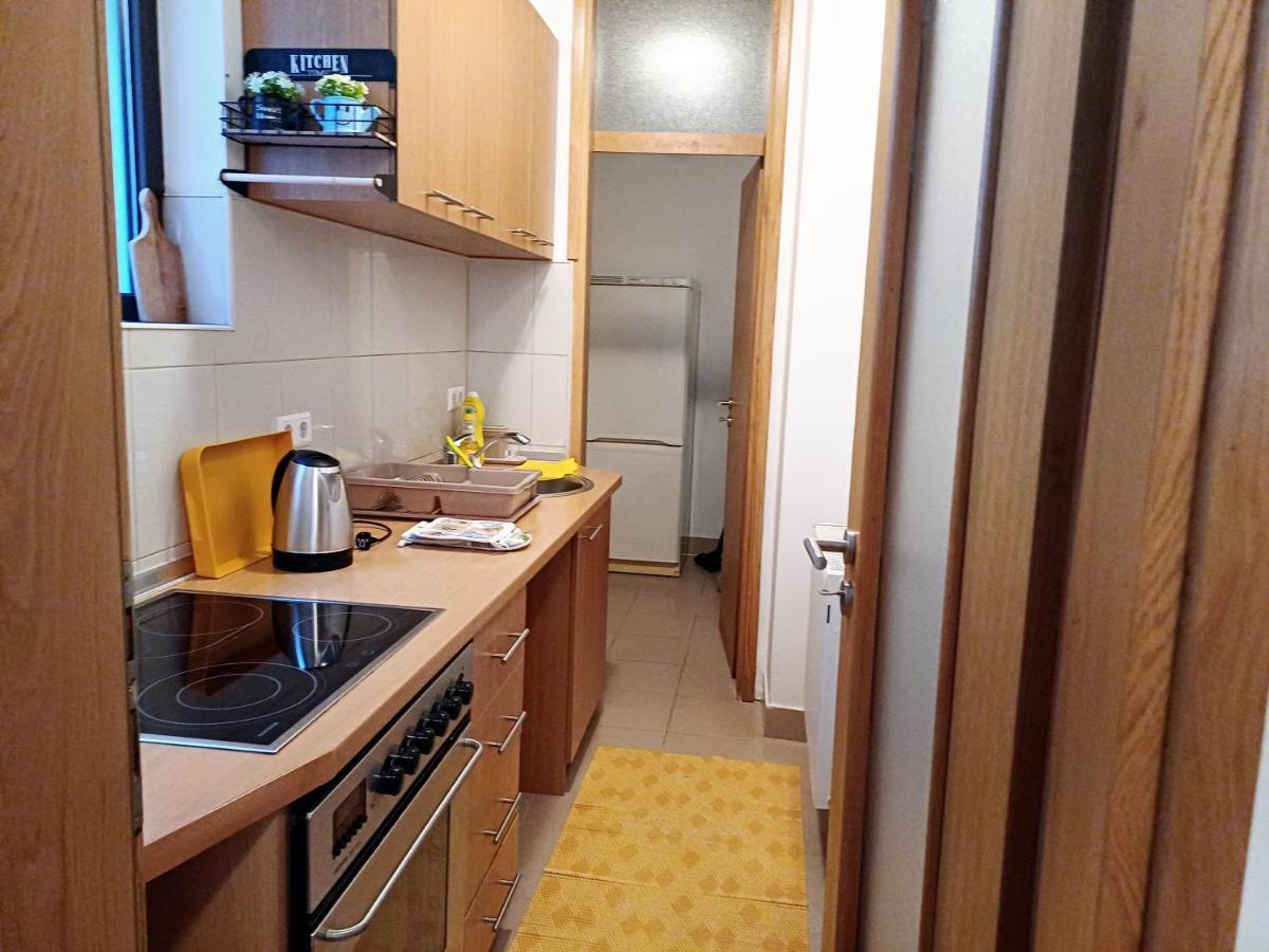 Apartmani Damir SJJ Exterior foto